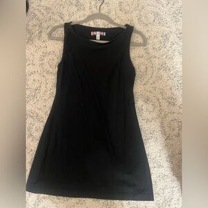 Elegant Black Sleeveless Dress